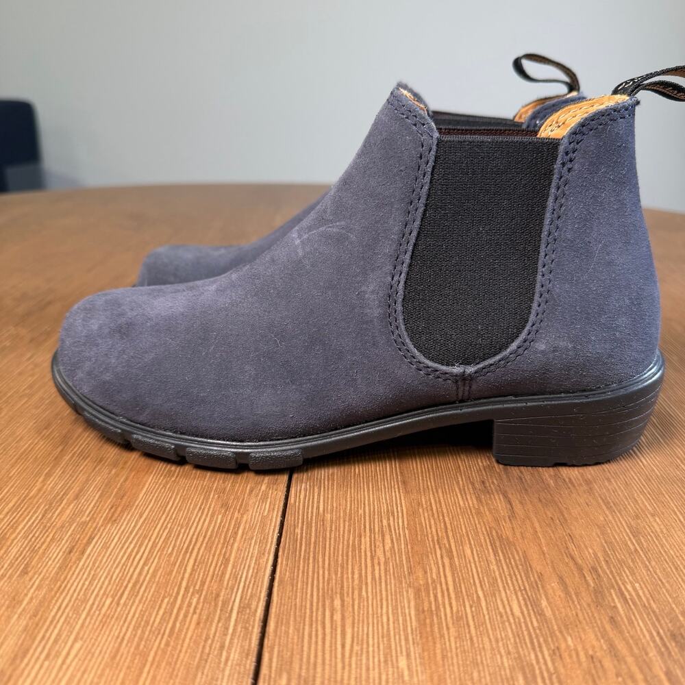 Blundstone BL1975 Ankle Chelsea Boot Navy Nubuck US Womens 6
